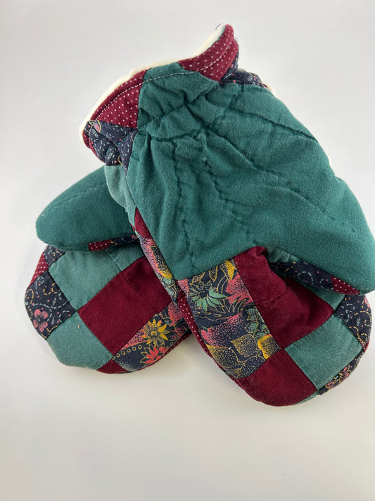 Quilty Mittens 2- Large